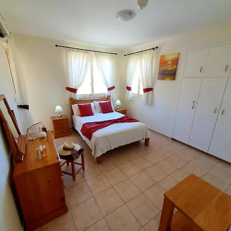 Appartement Lovely 2 Bedroom A206, 800m To The Sea